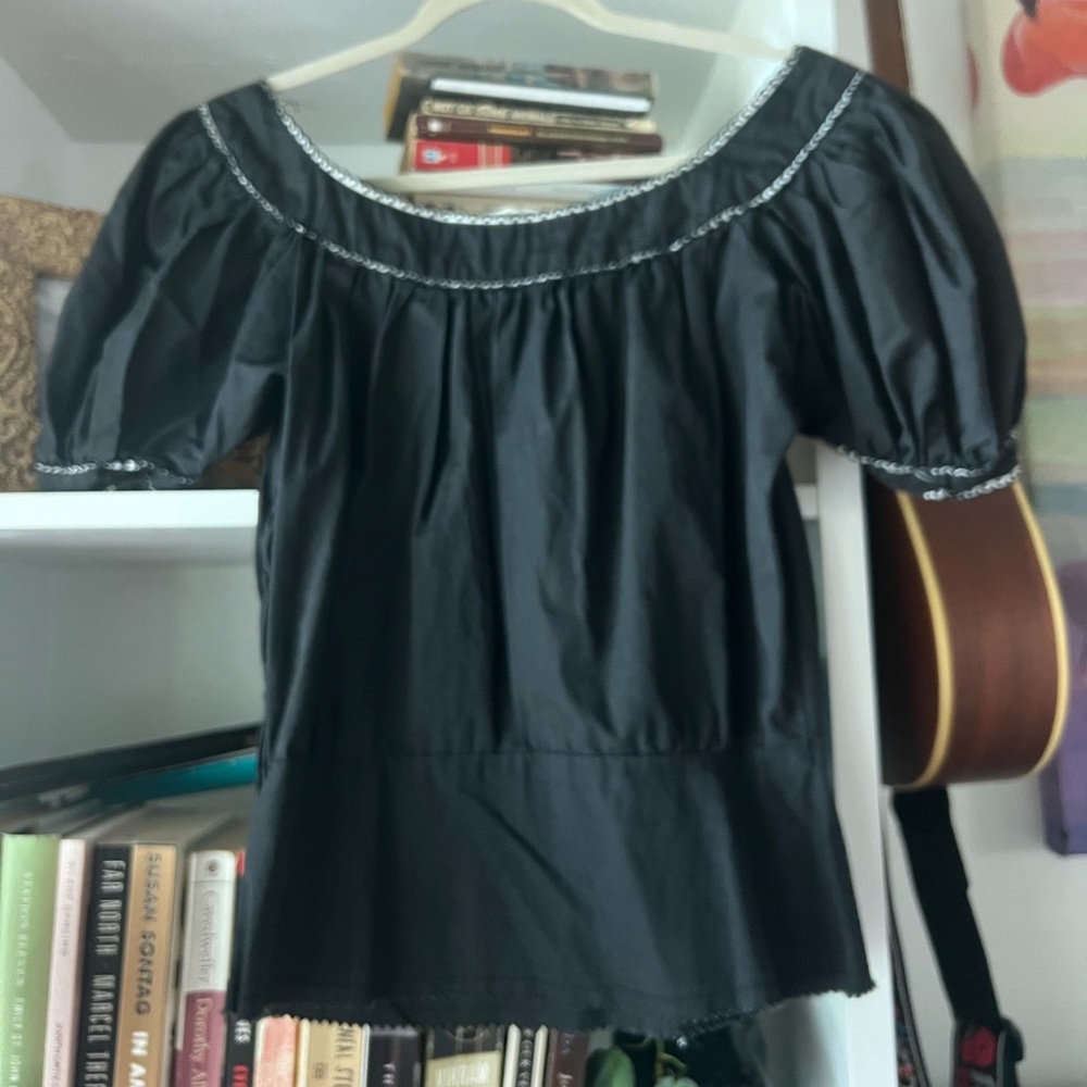Vintage Nardi’s of Dallas black blouse